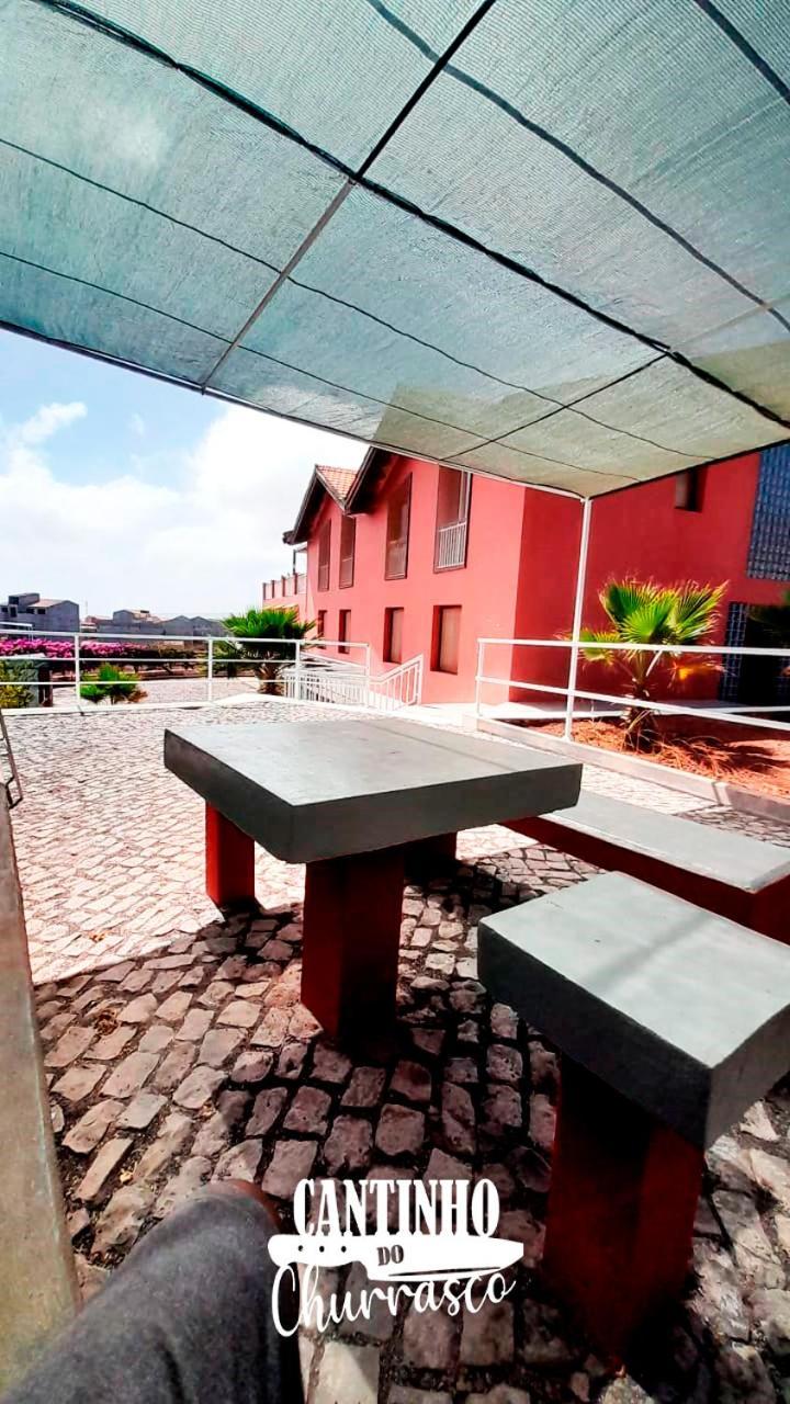 Pensione Casa Da Amizade B&B Pedra Badejo  Exterior photo