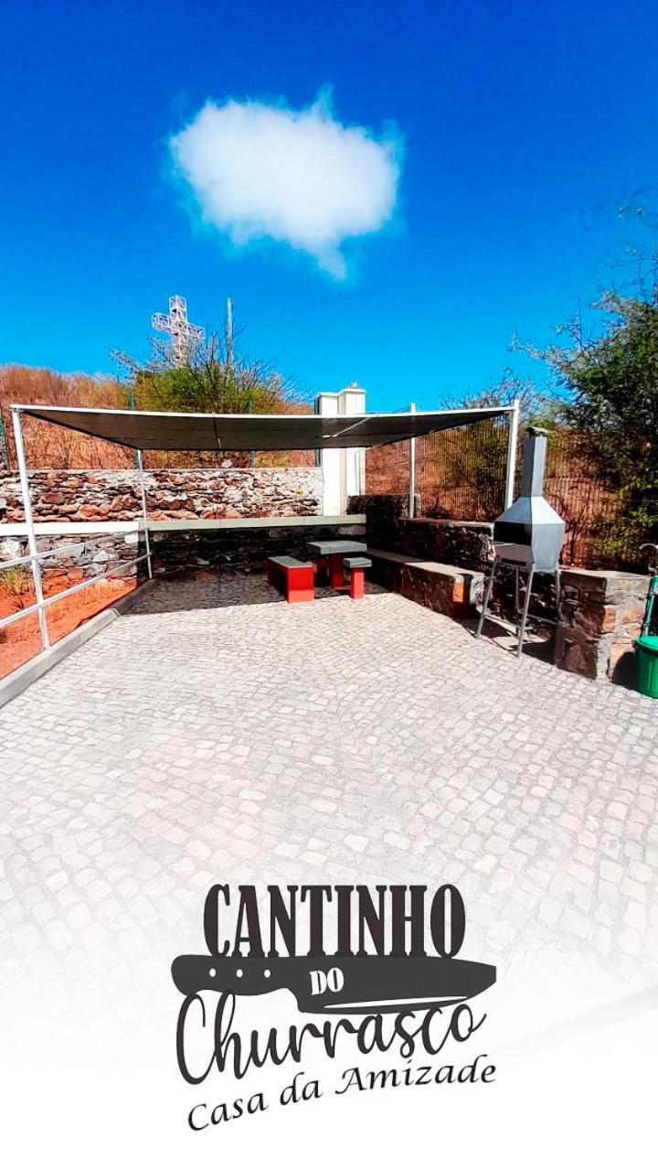 Pensione Casa Da Amizade B&B Pedra Badejo  Exterior photo