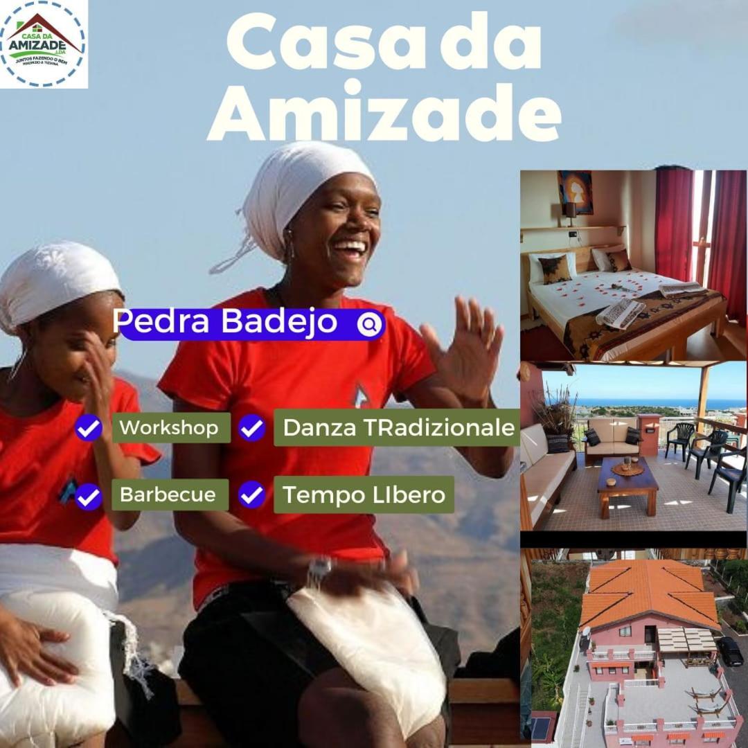 Pensione Casa Da Amizade B&B Pedra Badejo  Exterior photo
